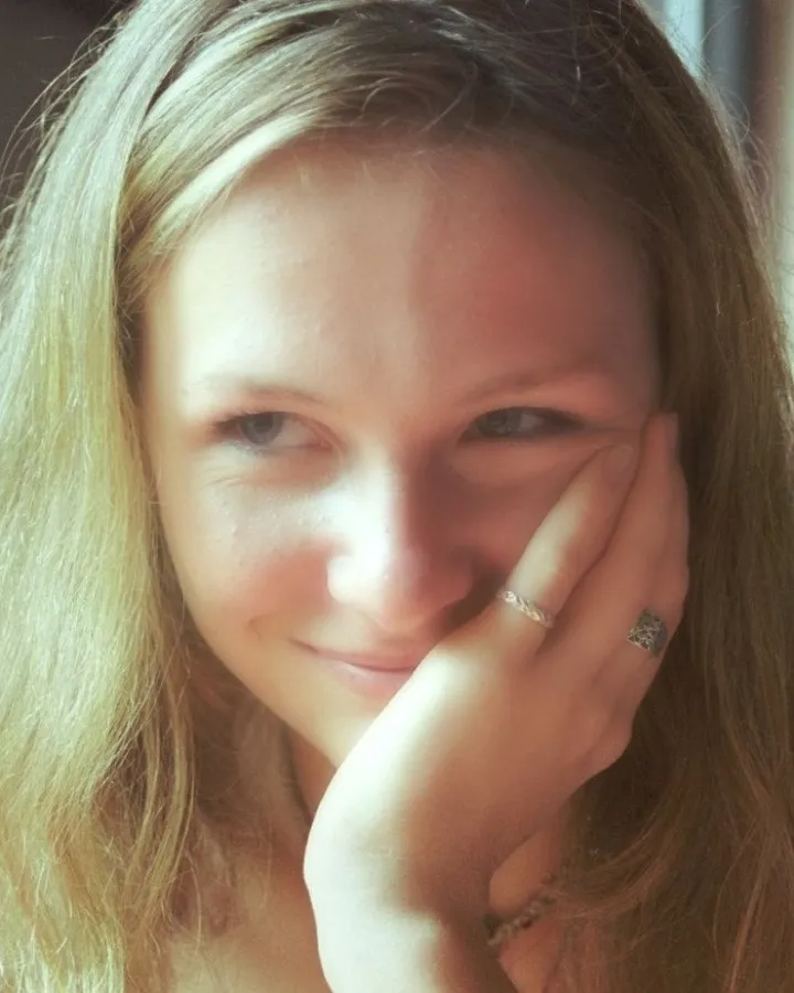 Face-aware retouch after